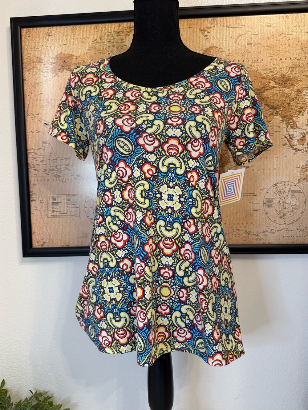 Lularoe Classic T tee shirt size XXS